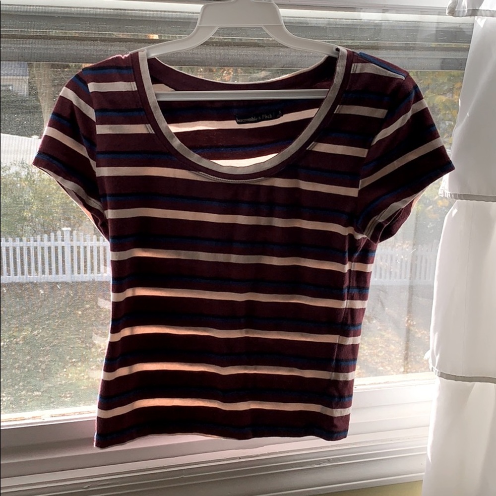 Abercrombie cropped shirt